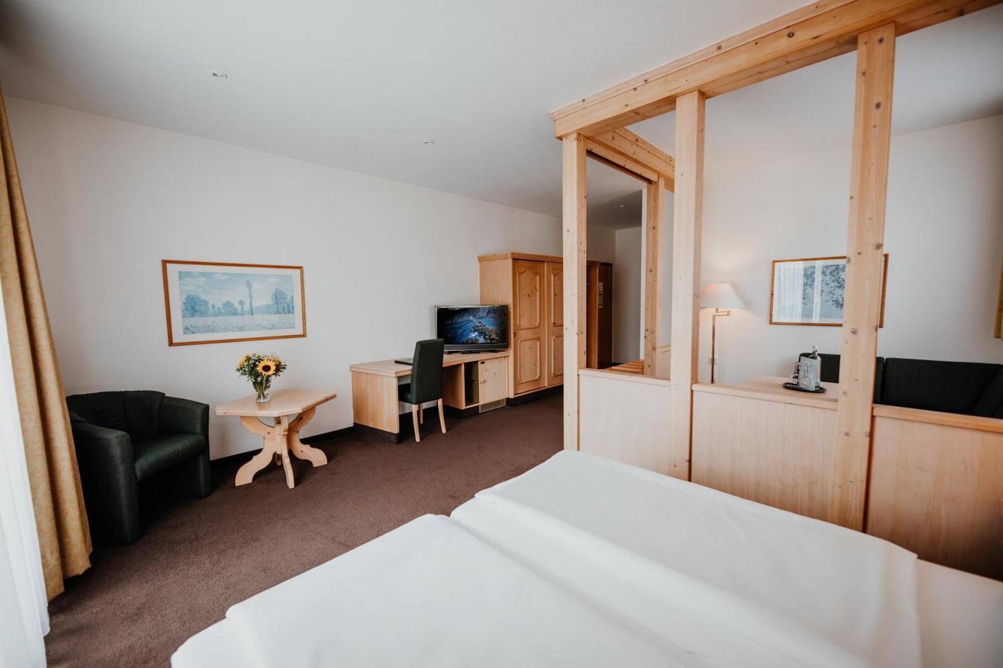 שווארצנברג Sonnenhotel Hoher Hahn מראה חיצוני תמונה