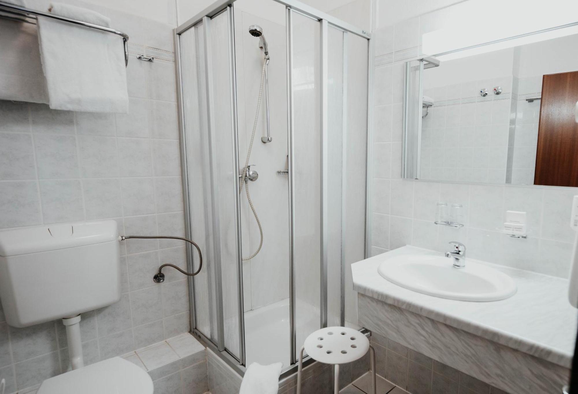 שווארצנברג Sonnenhotel Hoher Hahn מראה חיצוני תמונה